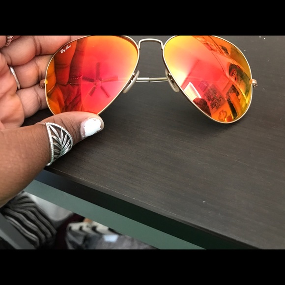 Ray bans - Picture 2 of 4